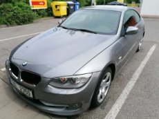 BMW 320D,E92,COUPE,FACELIFT,SERVISNÍ KN.RV.2010 - 1