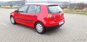 Volkswagen Golf V 1,6 FSi Trendline CZ  SPZ