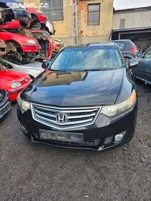 Honda Accord - 1