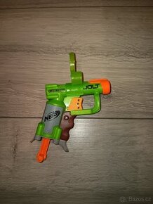 Nerf Jolt se zaměřovačem