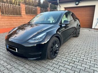 Tesla Model Y, Performace 2023 Odpočet DPH