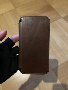 Kožený obal iPhone 13 Pro Nomad Magsafe Rugged Folio Brown - 1