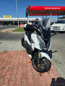 Honda Forza 125 2021 jen 3980Km za 125.tisc