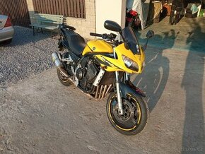 Yamaha fzs 1000 fazer