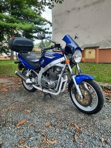 Suzuki GS 500E - 1