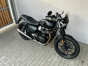 Triumph Street twin