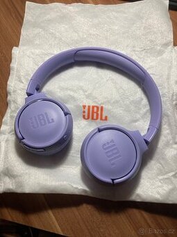 Bezdrátová Sluchátka JBL Tune 520BT, nepoužité, fialové