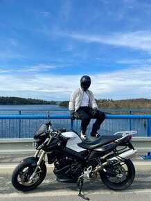 Bmw f800r