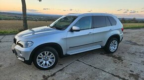 BMW X5 xDrive 35d E70 210kW / 128.441km / 7 míst / CZ původ