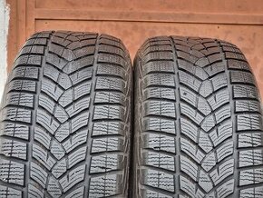 Zimní Goodyear 102H 225/65/17