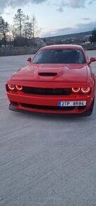 Dodge challenger R/T 5.7v8 2019