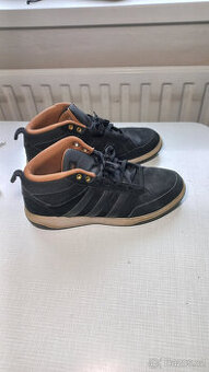 Adidas suede semiš boty 44,5