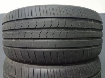 235/45 R17 VREDESTEIN (0817)