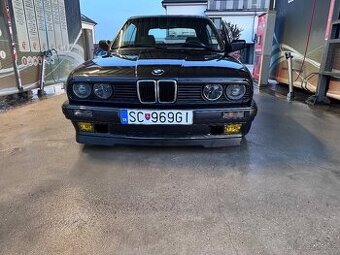 BMW E30 325i cabrio - 1