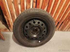 4ks plechové disky+zimní pneu 6Jx15/195/60R15 T - 1