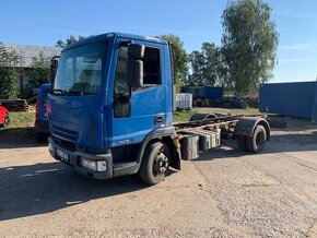 Iveco - Eurocargo 75 bez nástavby na kontejnerové auto. Ivec