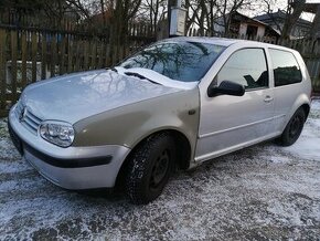 VW Golf 4 1.4 B 55kW, r.v. 2000 - 1