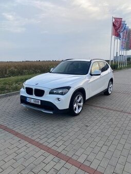 Prodam BMW X1 - 2.0 sDrive Diesel, r.v. 2011; manual, 8x Alu