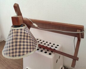 Lampa s poličkou nebo polička s lampou retro 300,- Kč - 1