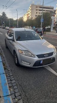 Ford mondeo 1.8 manuál , 97 kW 320000 najeto