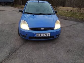 Ford fiesta 1.3i 51kw  r.v 2003