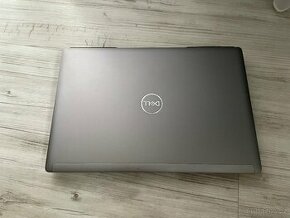 Dell Inspiron 7560, procesor i7, RAM 32GB, disk 1000GB