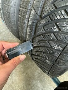 Zimní pneumatiky Michelin 235/55 R17, 4x8mm cena za 4ks