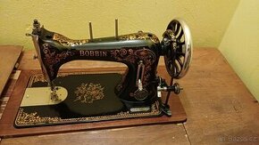 Starozitny sici szroj Bobbin