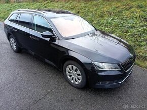 Škoda Superb III 2018 PANORAMA, NAVIGACE, KŮŽE, XENONY, DPH.