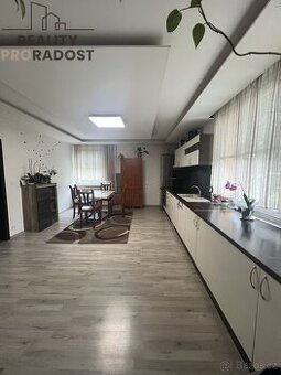 Prodej bytu 3+1 v osobním vlastnictví ul.Kuseho Praha 72m2