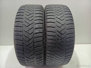 2ks zimní pneu 205/50/17 Pirelli