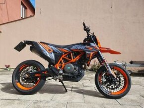 KTM 690 SMCR