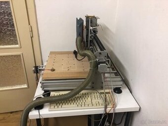 Hobby CNC frézka