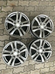 Sada alu kol 5x114,3 z vozu Suzuki