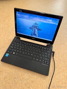 Notebook Acer TravelMate B113 - 1