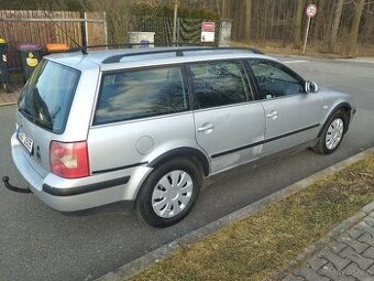 VW Passat 1,9 TDI combi - 1