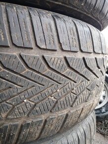 Pneumatiky 255/55 r18 zimní