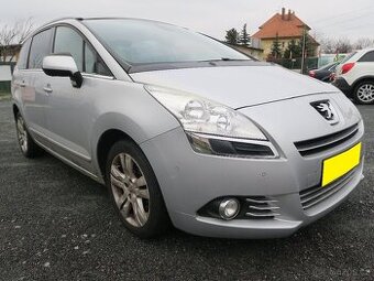 Peugeot 5008 2.0 HDI 120kW CZ SERVISKA