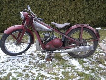 JAWA VILLIERS r.v.1933 bez jakýhkoliv dokladů motor v chodu