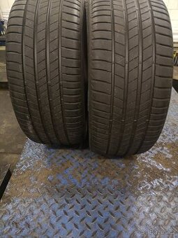 245/40 r19 245/40/19