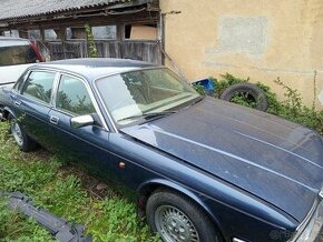 Jaguar xj 40 - 1