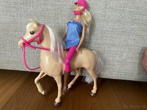 Panenka Barbie s koněm + doplňky