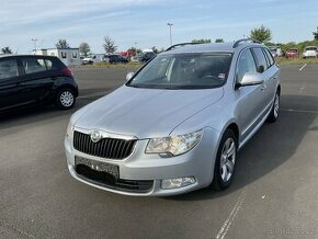 Škoda Superb 2.0 Tdi DSG 103 KW 3/2013 194 tkm řazení na vol