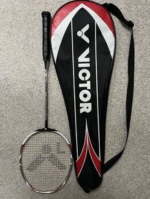 BADMINTONOVÁ RAKETA VICTOR LIGHT FIGHTER 7400