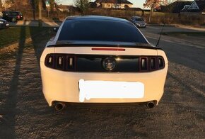 Prodám Ford Mustang 3.7 V6 2014 - 1