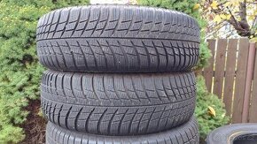 Pneu zimní, 2 kusy, rozměr 215/65/17, 99H, zn. BRIDGESTONE