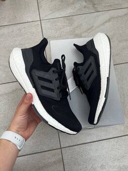 Adidas Ultraboost 22 Čierne