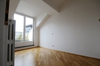 Pronájem byty 4+1, 110 m2 - Praha - Vinohrady, ev.č. V3546