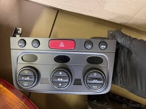 Alfa Romeo GT - panel klima