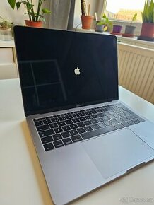 MacBook Pro 13 2017, 256 GB